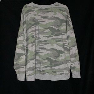 Time and Tru Plus Size Camouflage Sweater, XXL